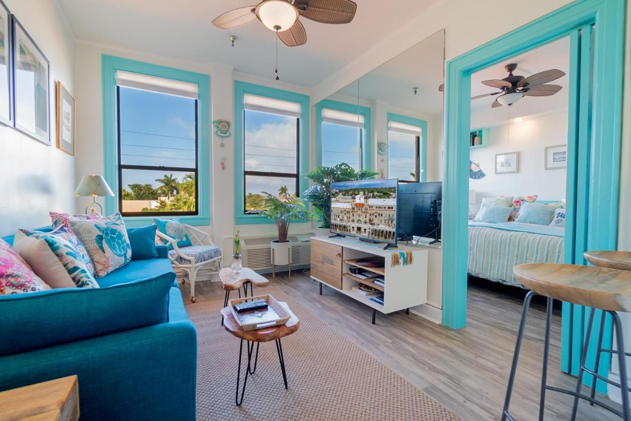 Palm Beach Island Condominiums 外观 照片